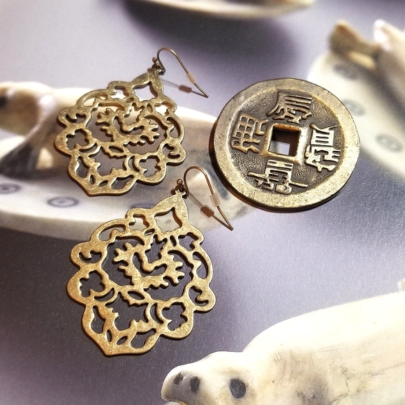 Vintage Asian Brass Jewelry Set - Picture 3 of 7